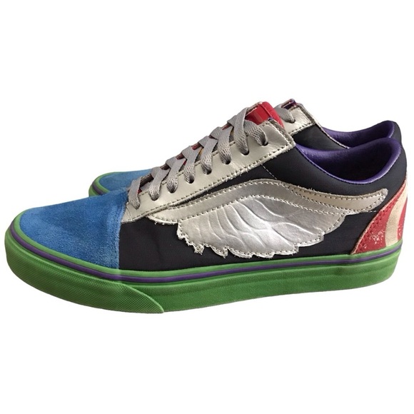 Pre-loved Vans off the Wall Men’s X Marvel old skool shoes Avengers - Picture 5 of 9